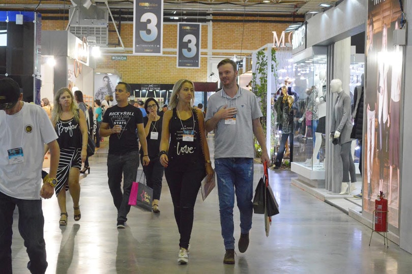 Las tendencias en insumos y textiles tienen su lugar en las ferias brasileñas Las tendencias en insumos y textiles tienen su lugar en las ferias brasileñas