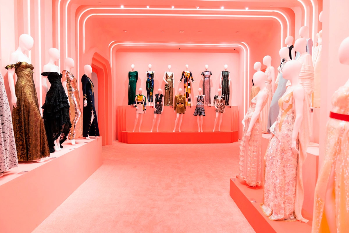 De Rei Kawakubo a Zaha Hadid: Louis Vuitton exhibe 160 años de colaboraciones en Beverly Hills De Rei Kawakubo a Zaha Hadid: Louis Vuitton exhibe 160 años de colaboraciones en Beverly Hills
