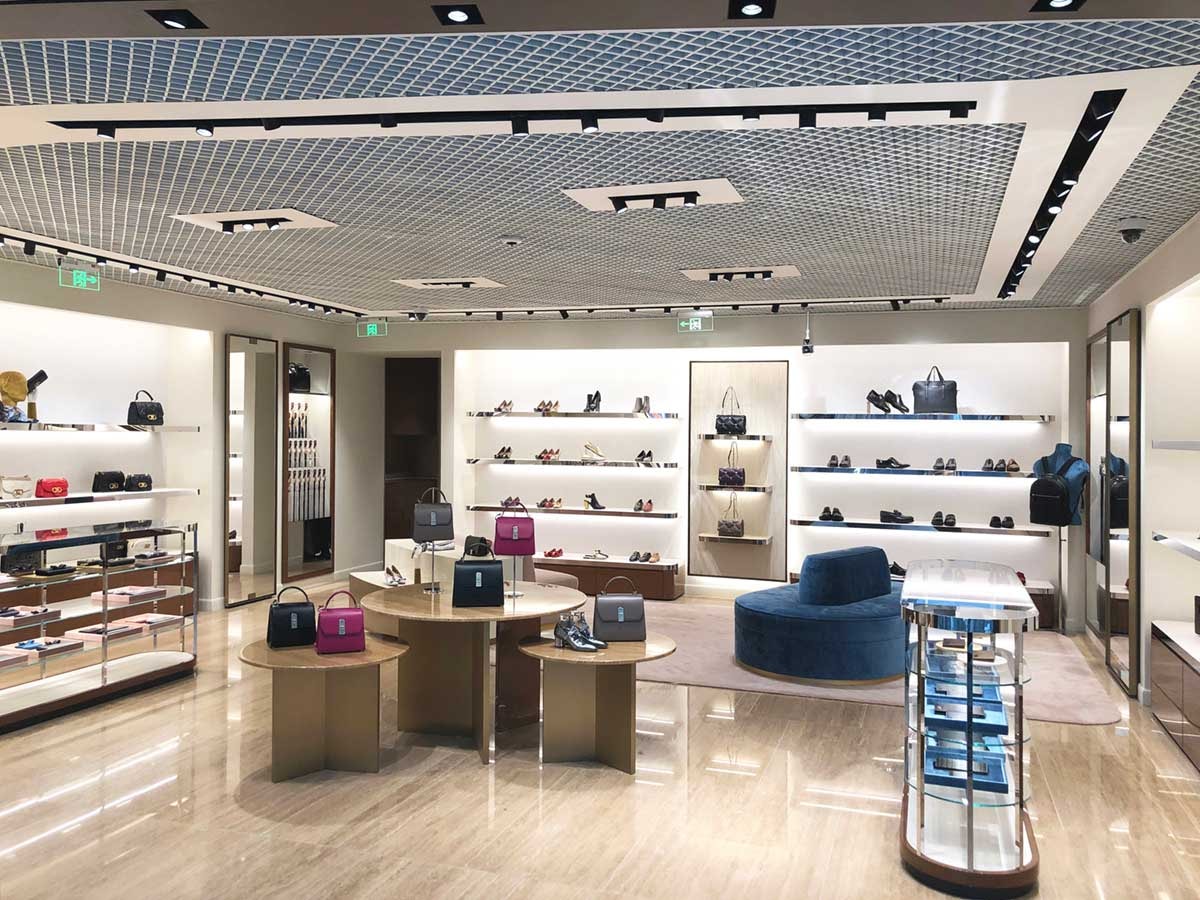 Ferragamo sigue apostando por China: inaugura nueva tienda en el aeropuerto de Pekín Ferragamo sigue apostando por China: inaugura nueva tienda en el aeropuerto de Pekín