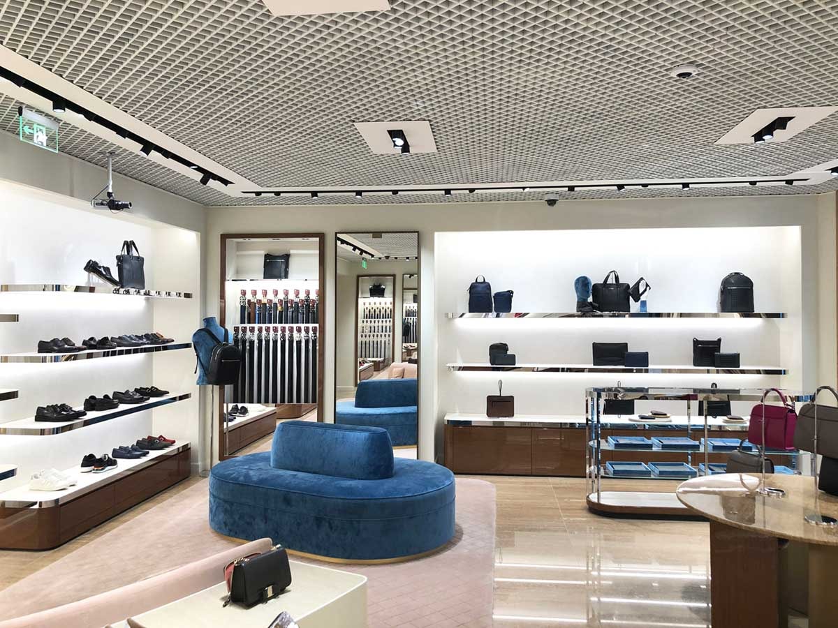 Ferragamo sigue apostando por China: inaugura nueva tienda en el aeropuerto de Pekín Ferragamo sigue apostando por China: inaugura nueva tienda en el aeropuerto de Pekín