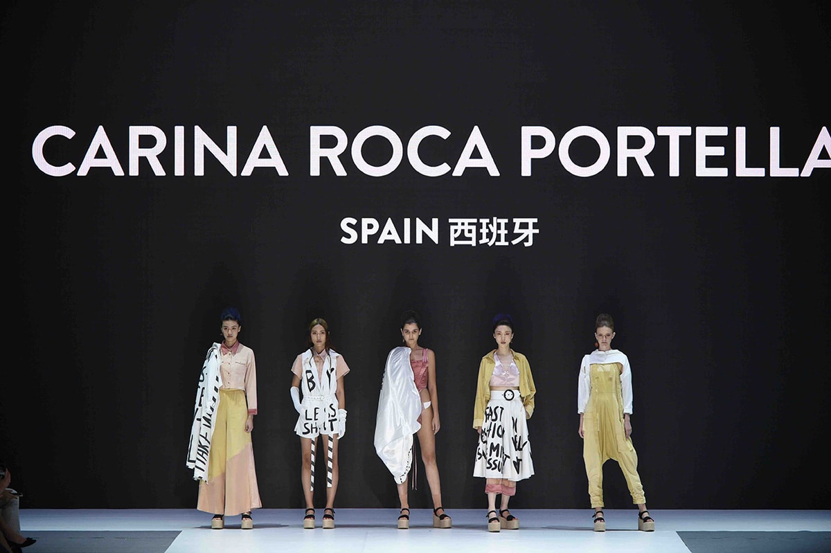 Entrevistamos a Carina Roca Portella, promesa del diseño sostenible con acento español Entrevistamos a Carina Roca Portella, promesa del diseño sostenible con acento español